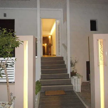 Hotel Byzance 2*